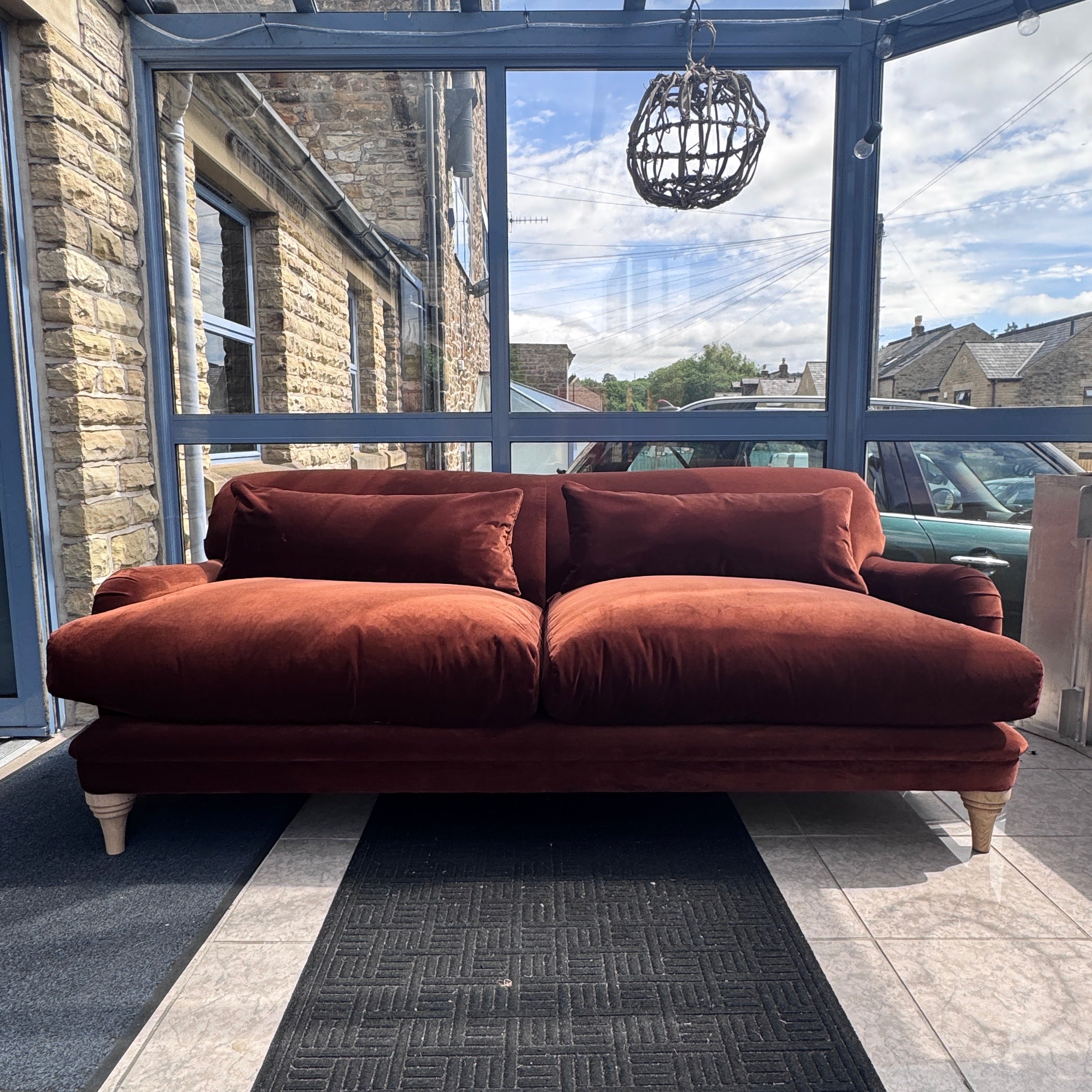 Pudding large sprung back 3 seater sofa in Marmalade clever velvet