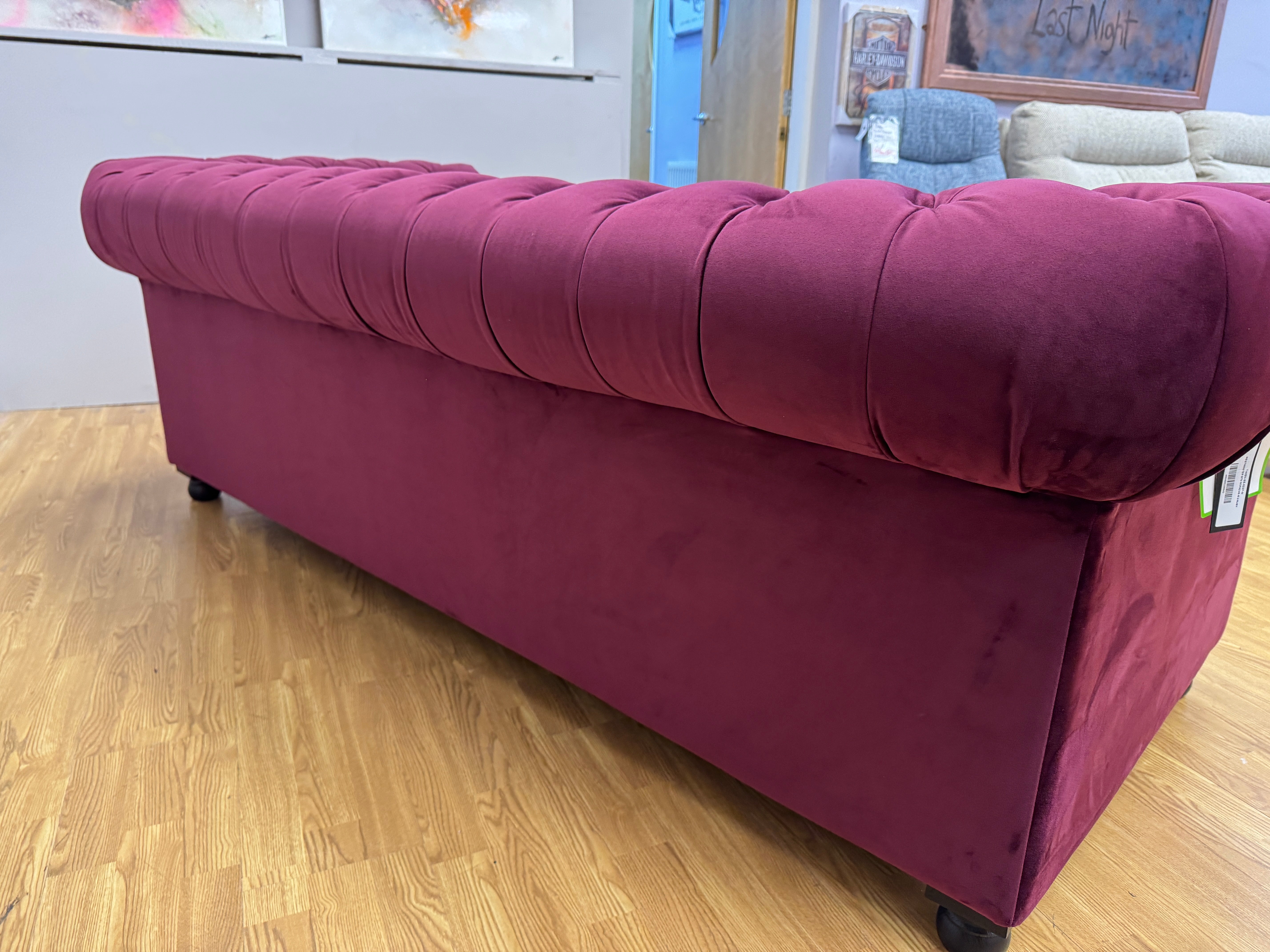 Timothy Oulton Westminster button 2.5 seater Chesterfield sofa in Ruby Purple velvet