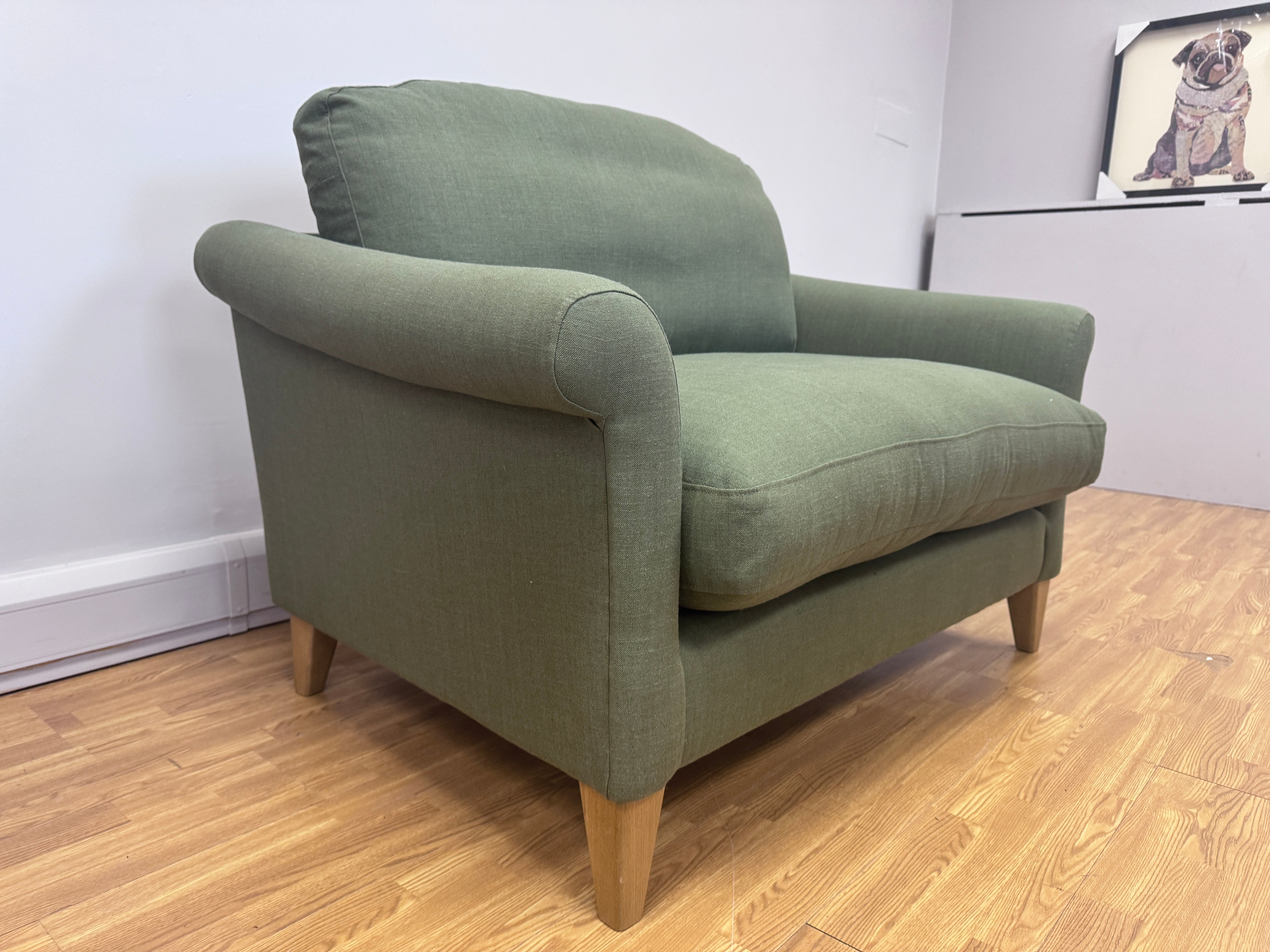 Clover large loveseat in Fern Green Linen fabric