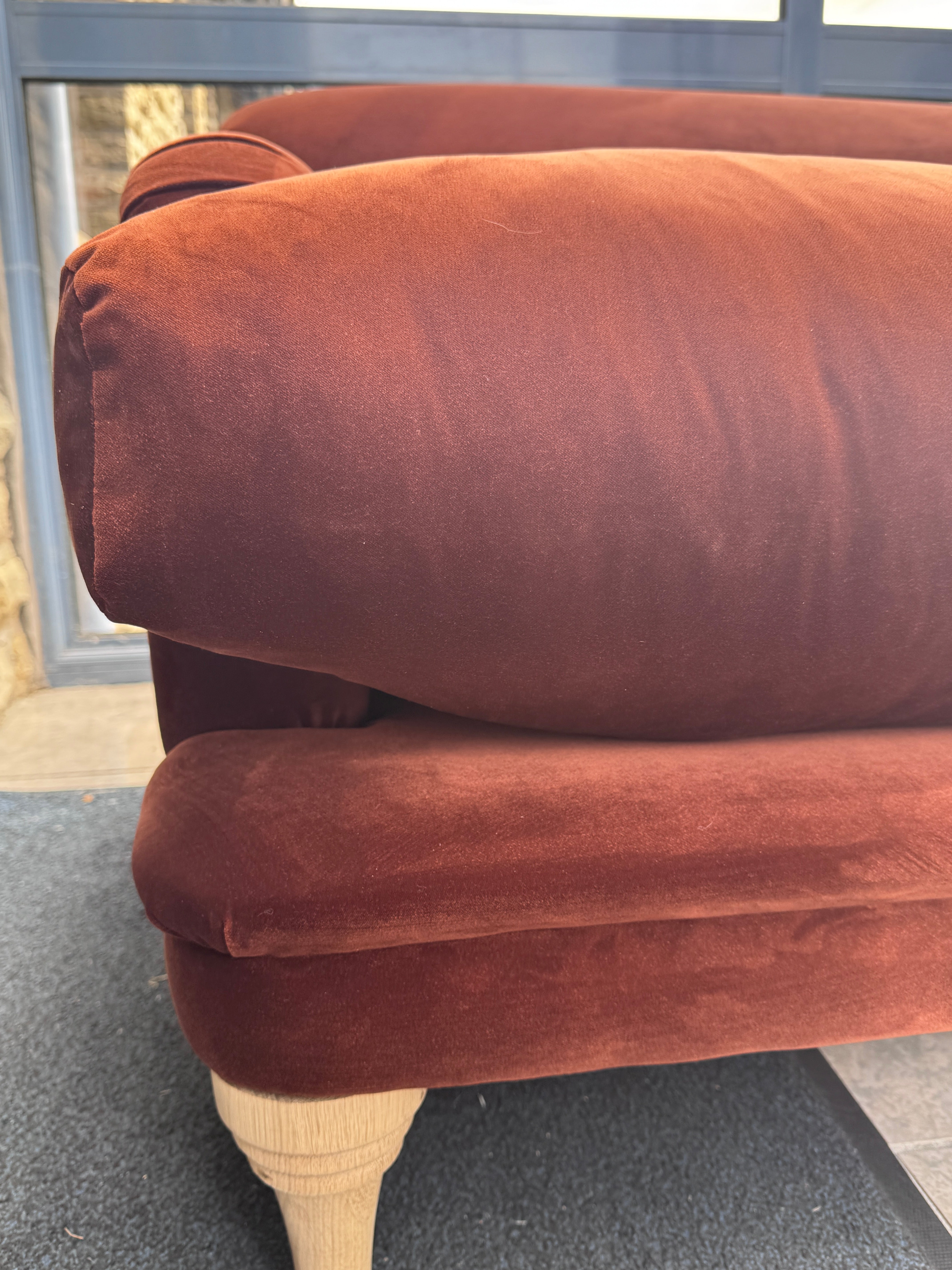 Pudding large sprung back 3 seater sofa in Marmalade clever velvet