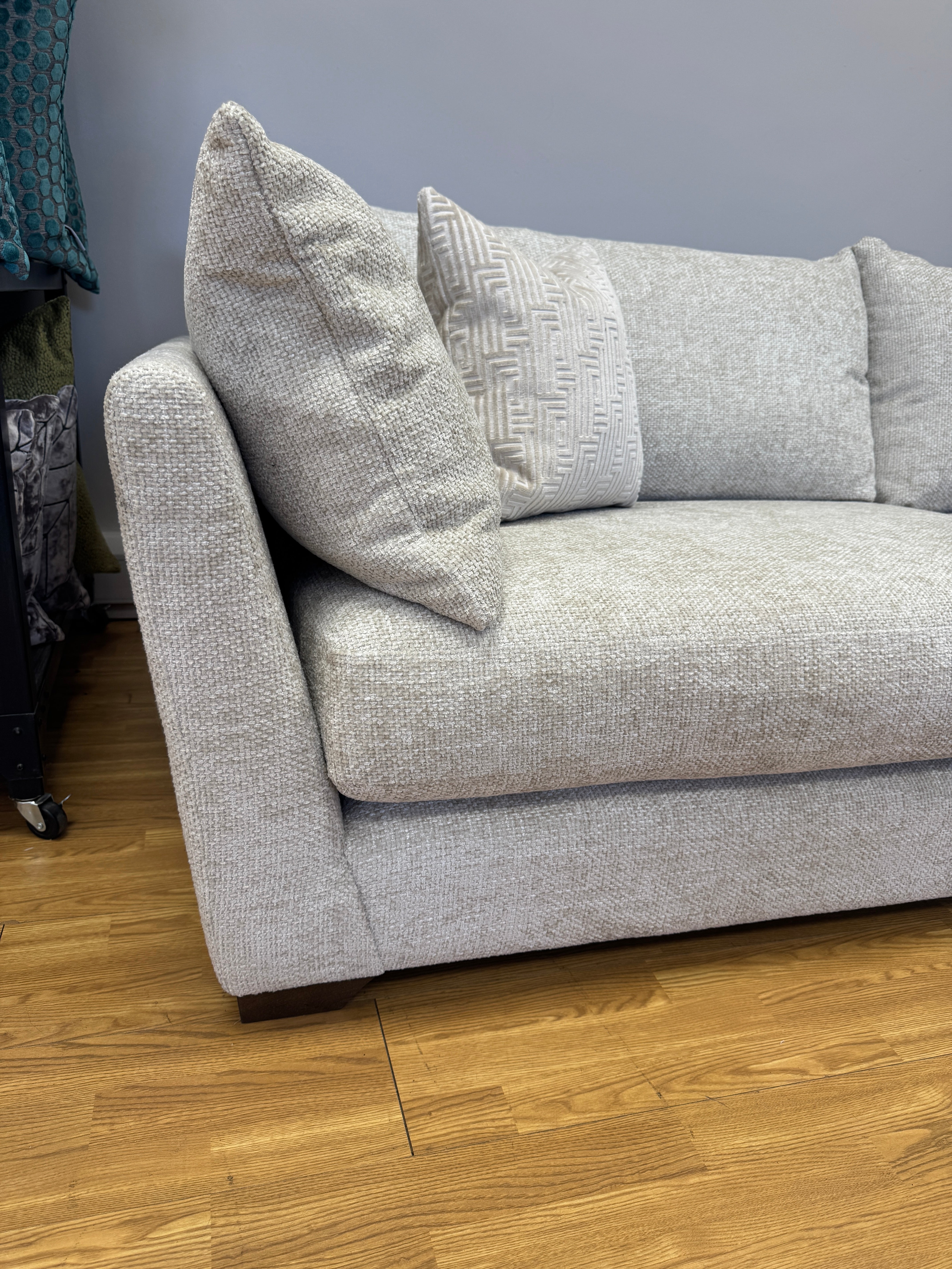 Sofology Tallulah XL split 4 seater sofa in basketweave cream all over chenille weave fabric
