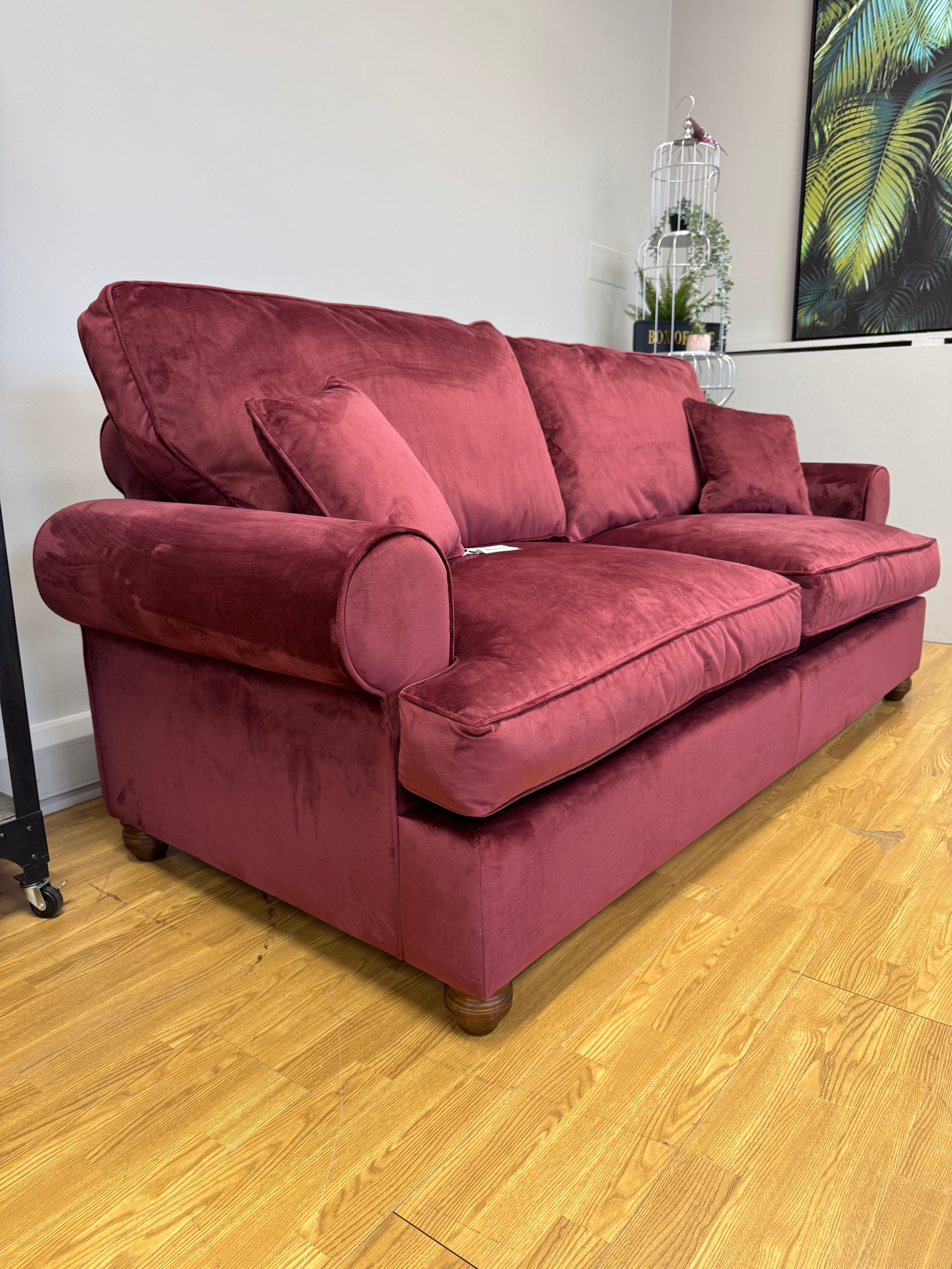 Willow & Hall Buttermere 3.5 seater King size sofa bed in Burgundy deep red velvet