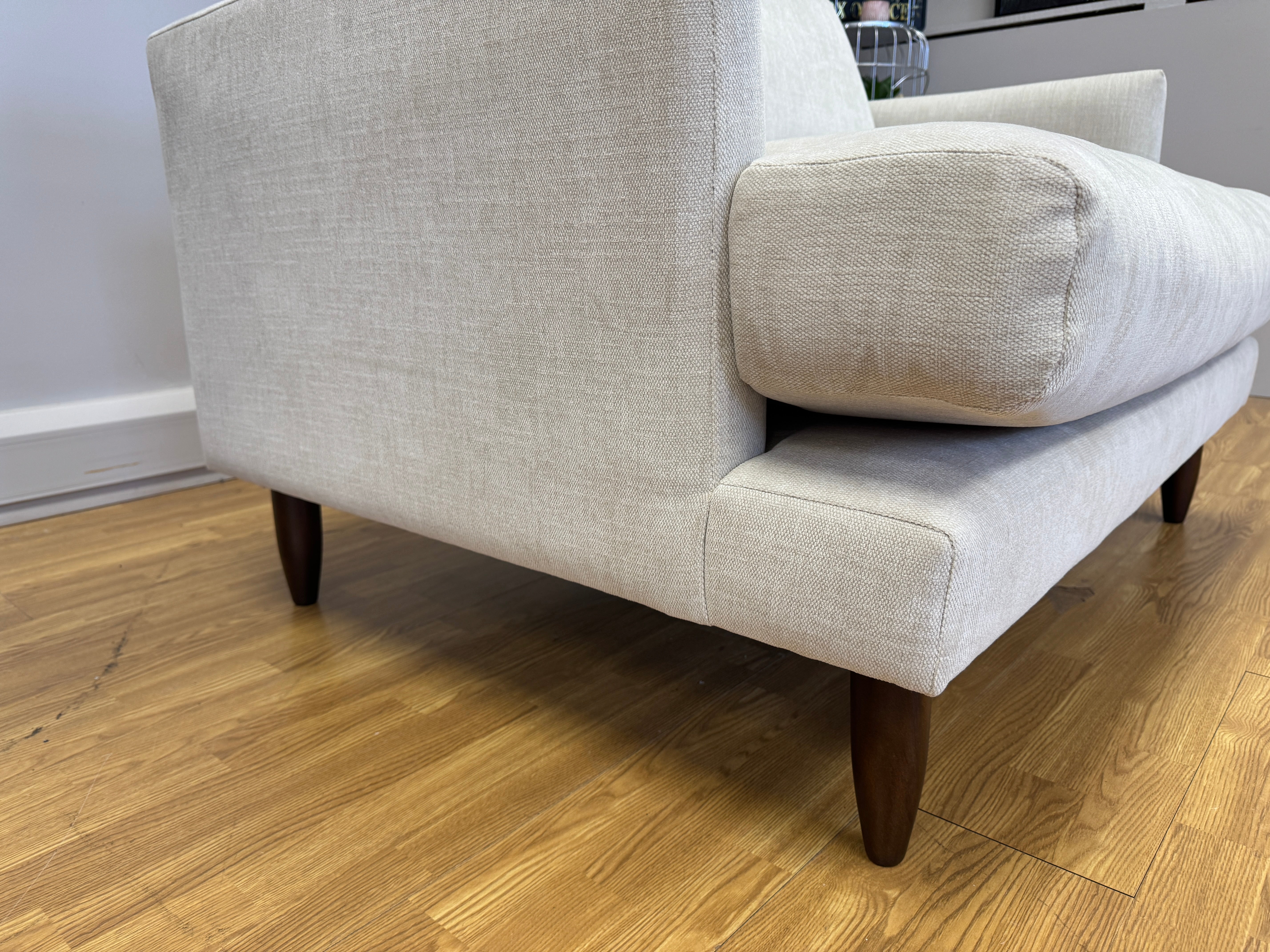 Sofology designer loveseat in natural skinny cotton fabric