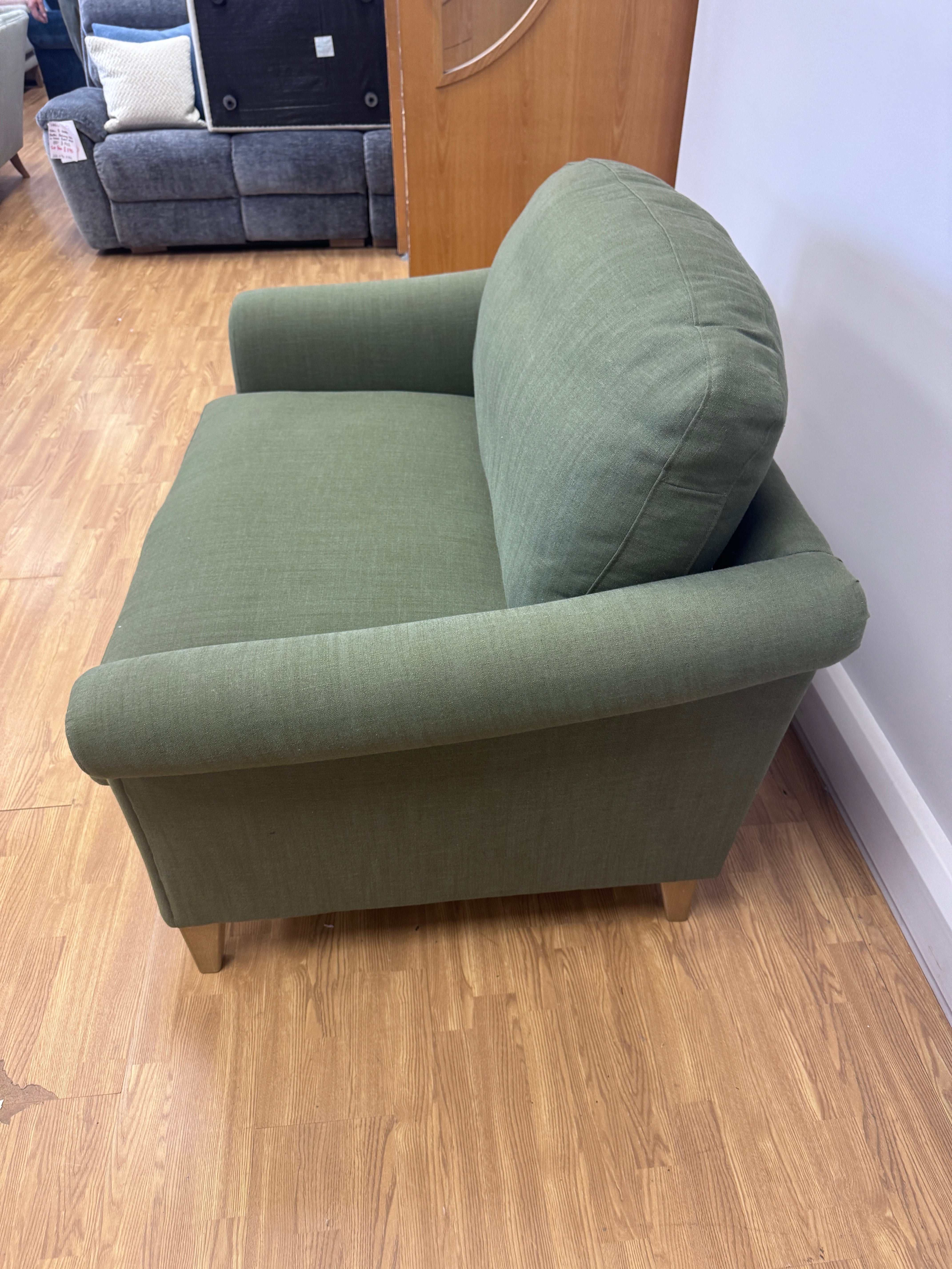 Clover large loveseat in Fern Green Linen fabric