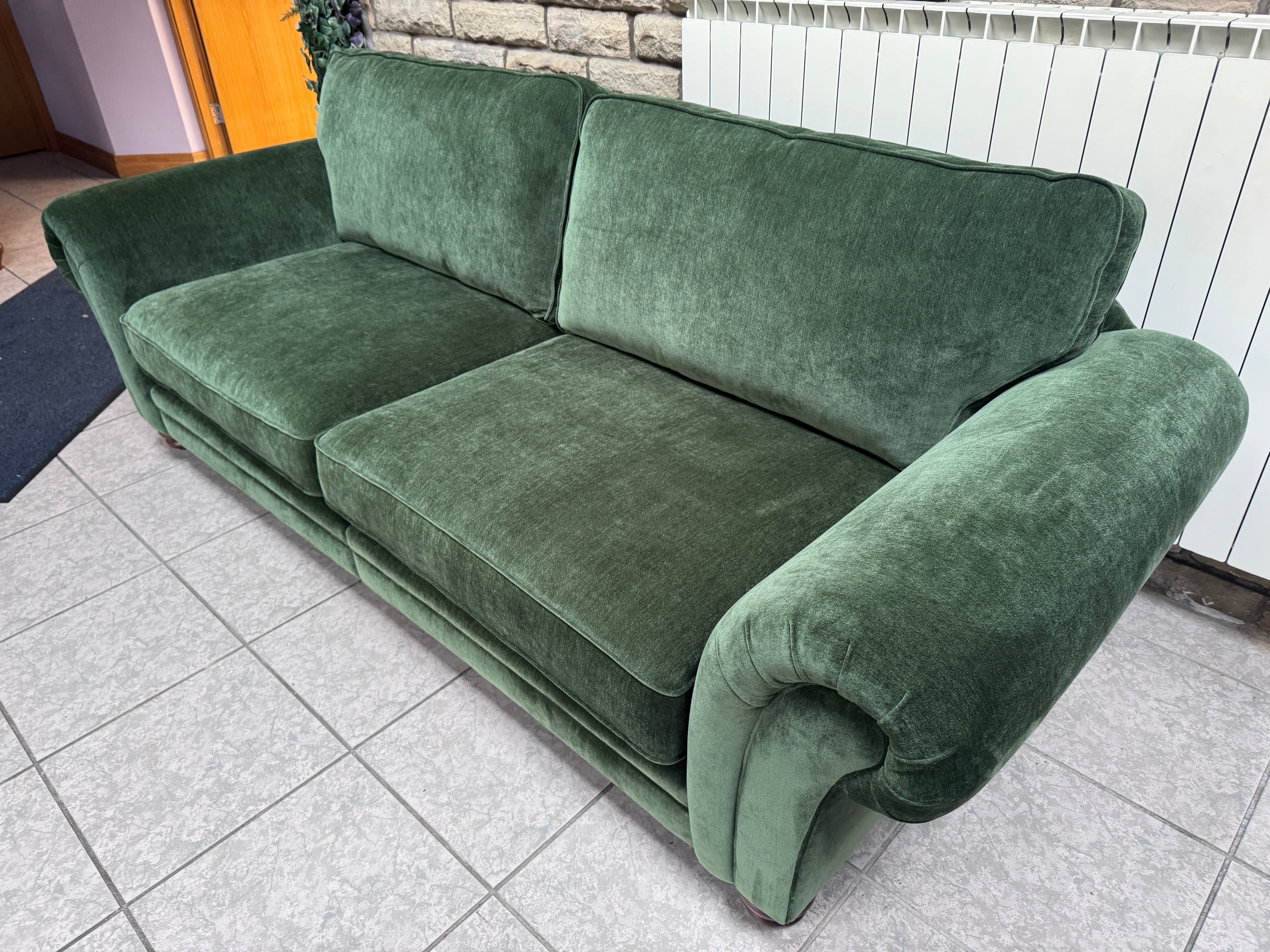 Cotswold XL 4 seater split sofa in Forest green velvet fabric