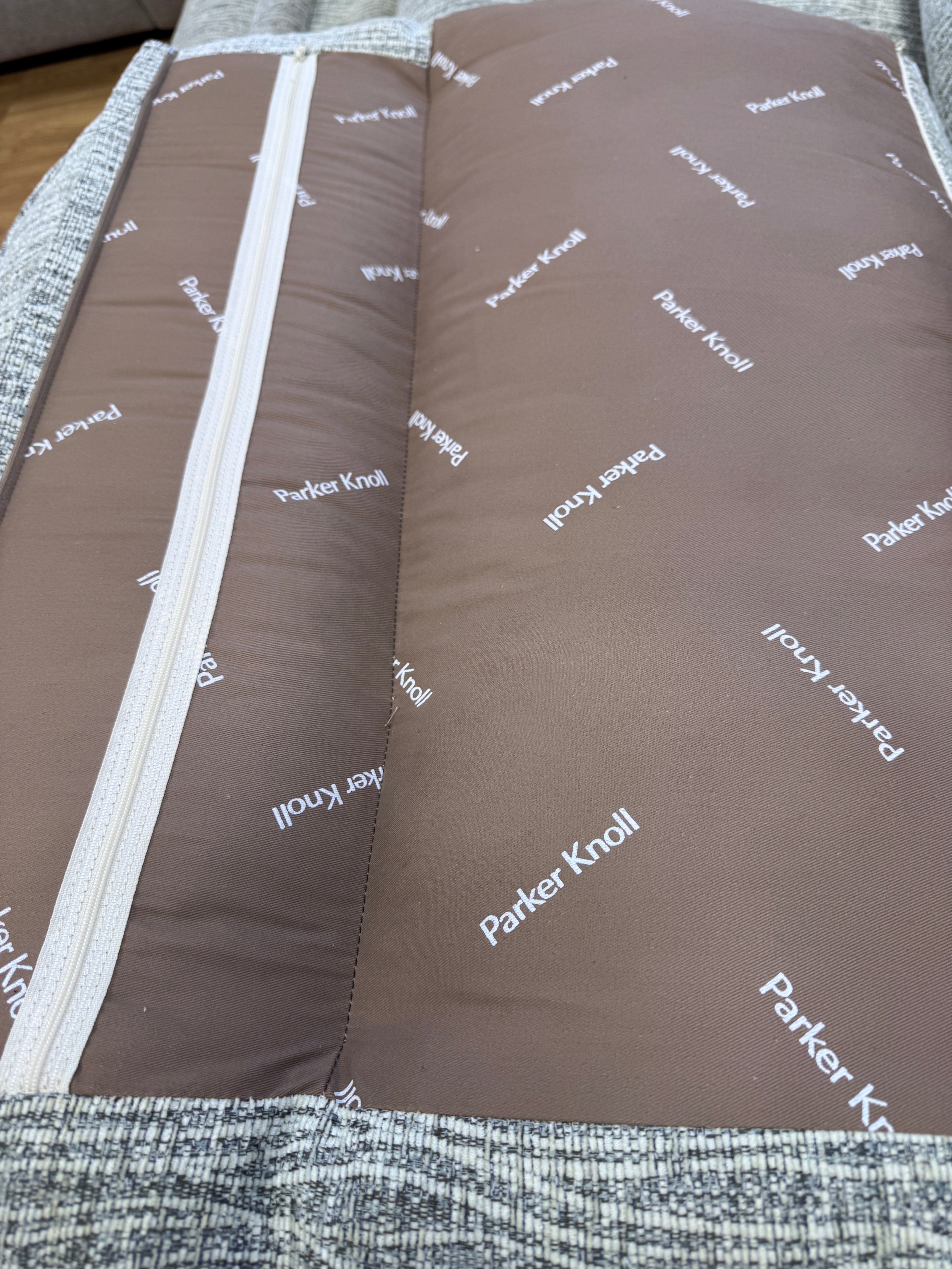 Parker Knoll Boston large 2 seater electric reclining split sofa in Cream mix fabric