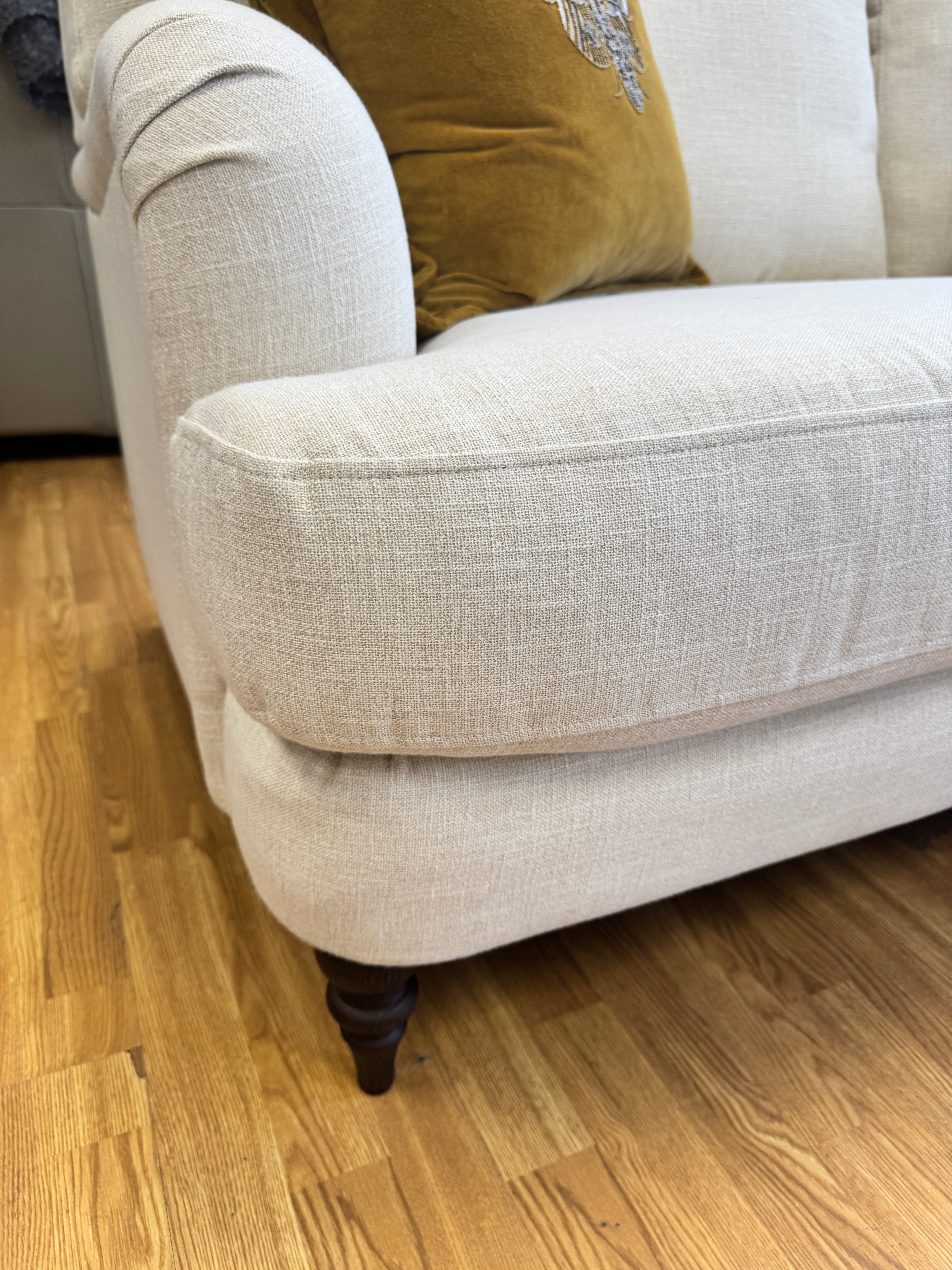 Otley 3 seater traditional style sofa in Chalk linen mix fabric