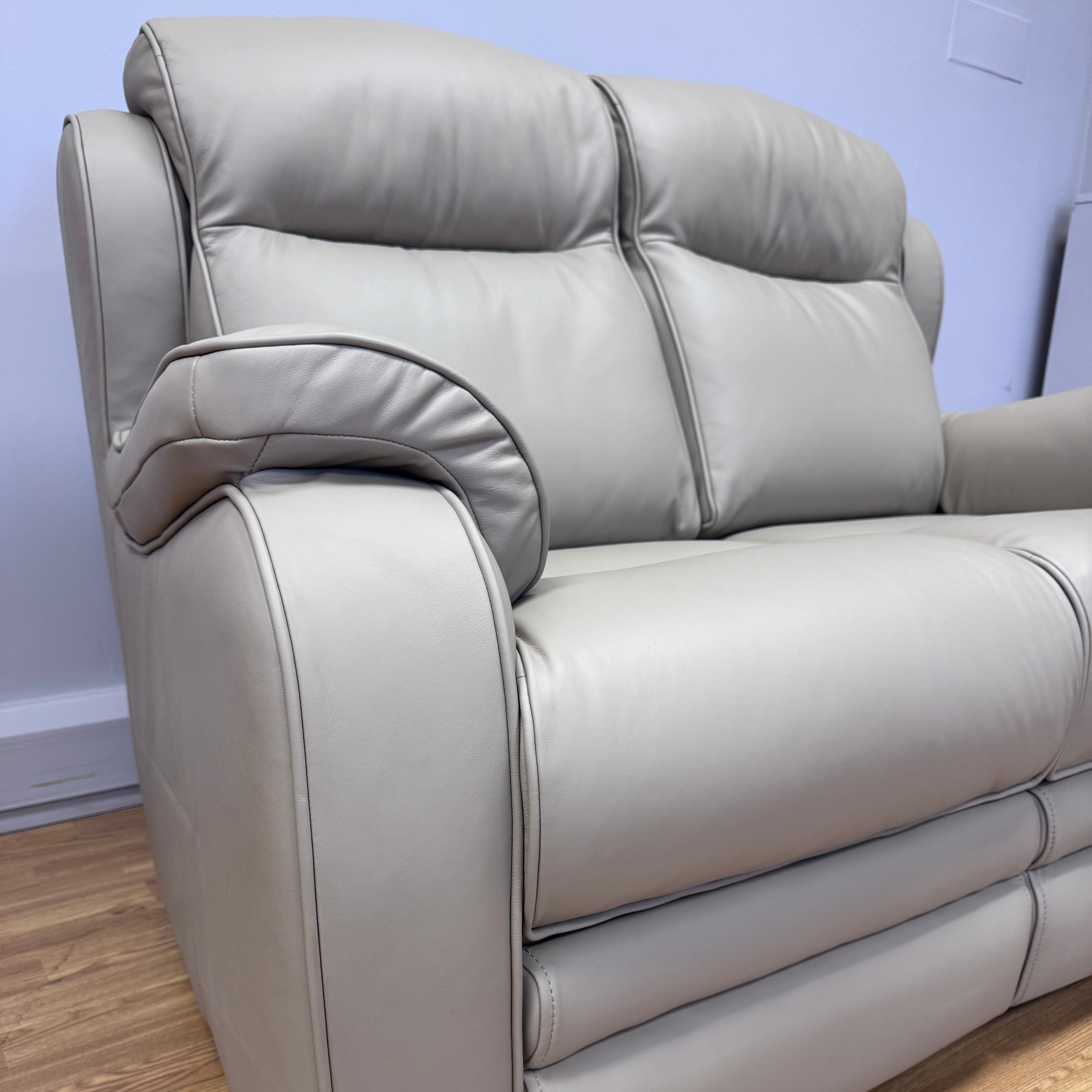 Parker Knoll Boston 2 seater sofa in Madri Putty beige leather