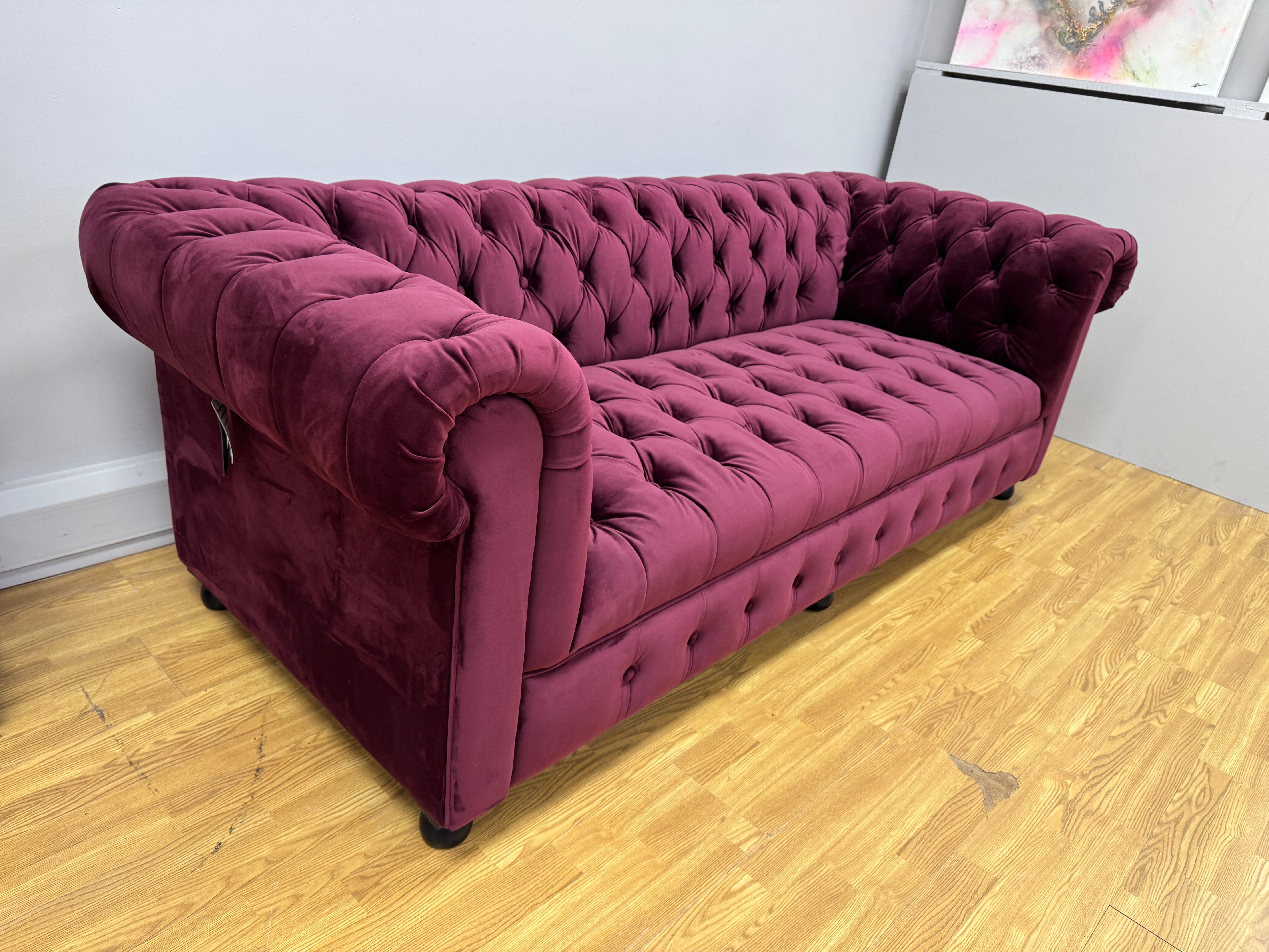 Timothy Oulton Westminster button 2.5 seater Chesterfield sofa in Ruby Purple velvet