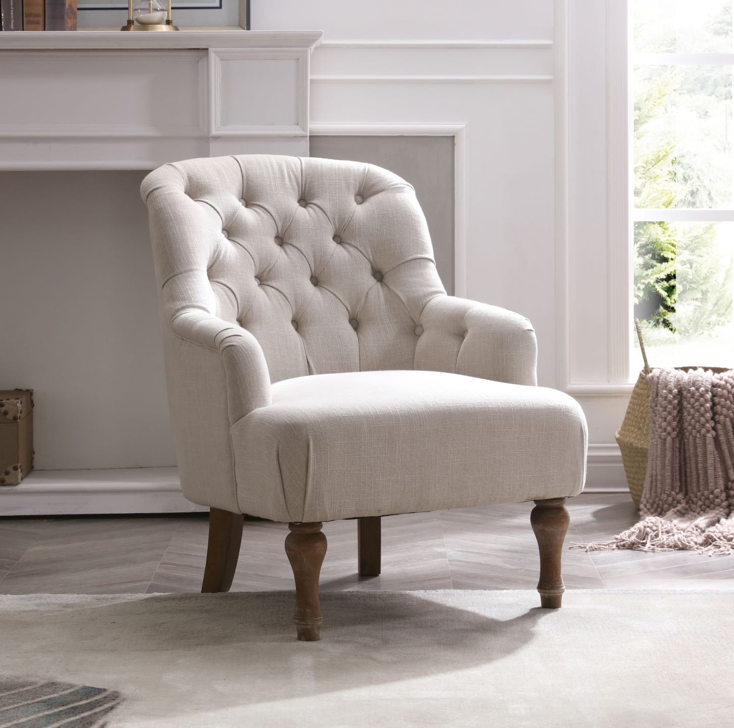 Bianca button back accent chair