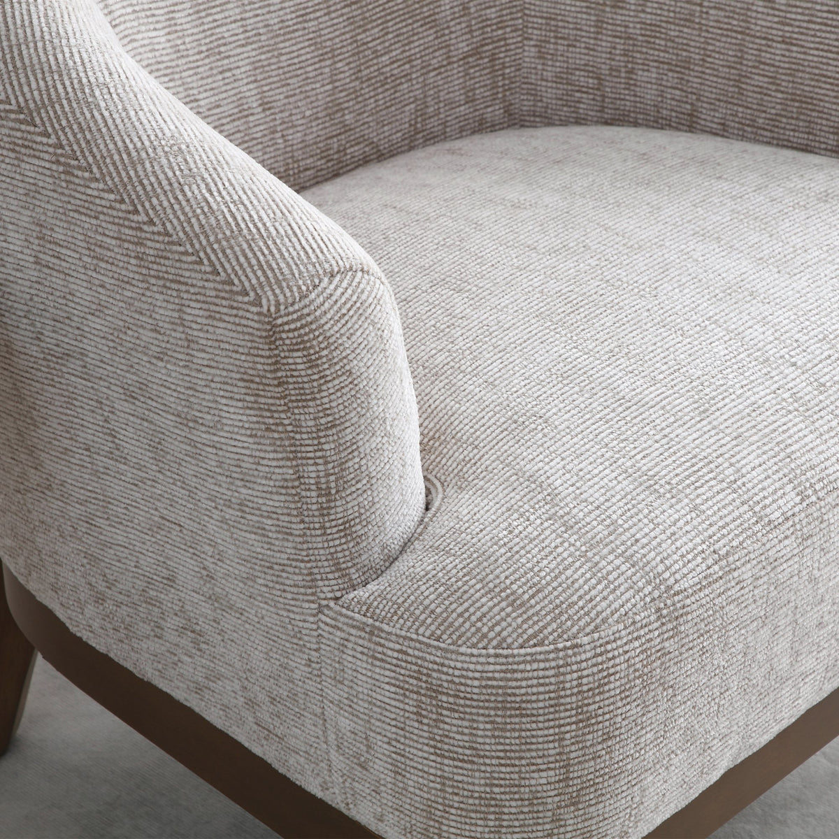 Ella tub chair