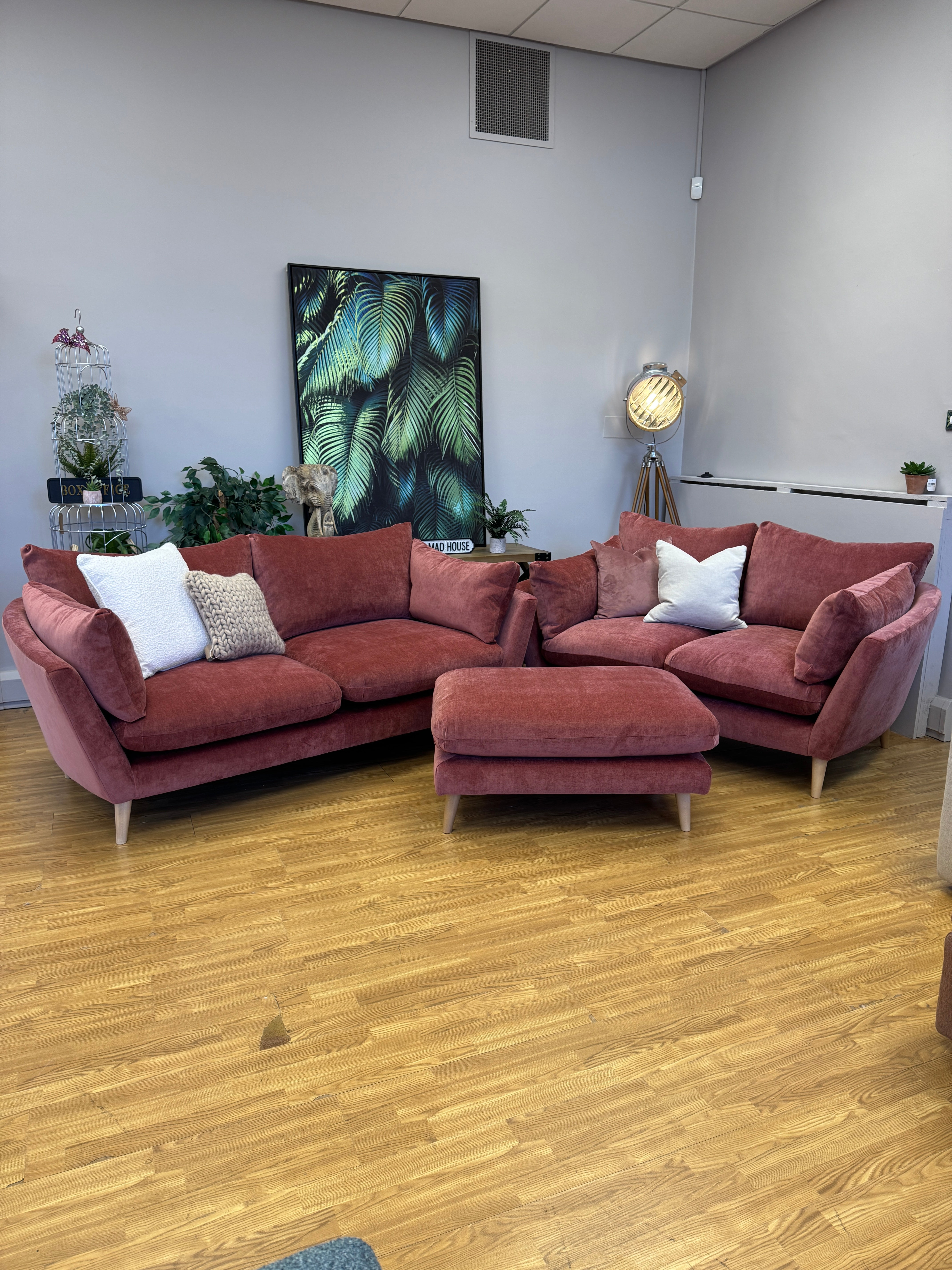 Elton curved sided large 3 seater sofa in raspberry chenille fabric