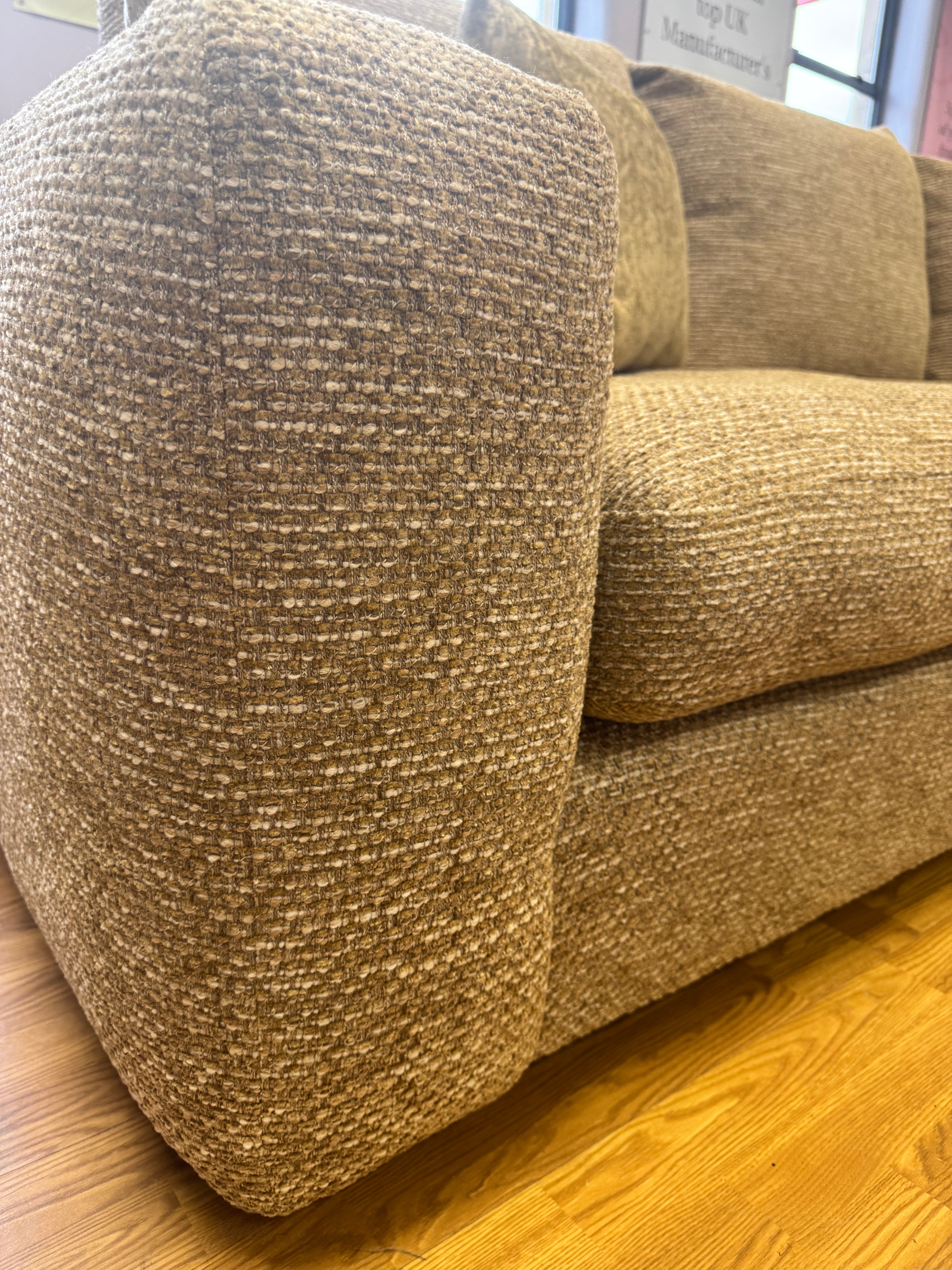 Pandora right facing 3 piece curved corner sofa & matching footstool