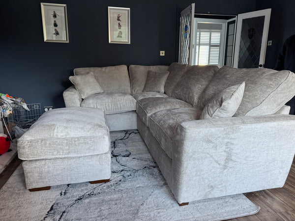 Customer Rachel with their sofa