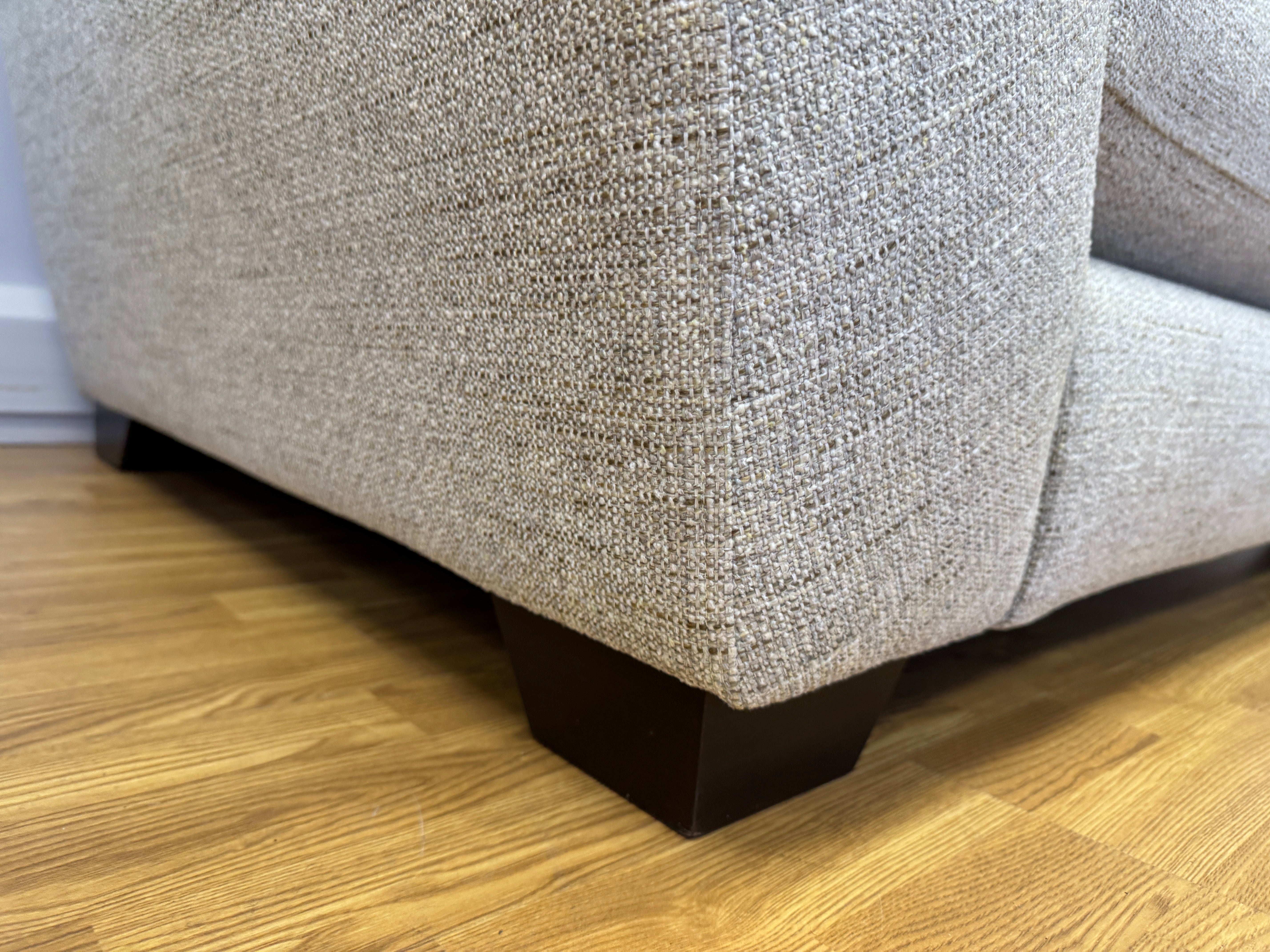 Mala loveseat in Tilly Natural weave fabric