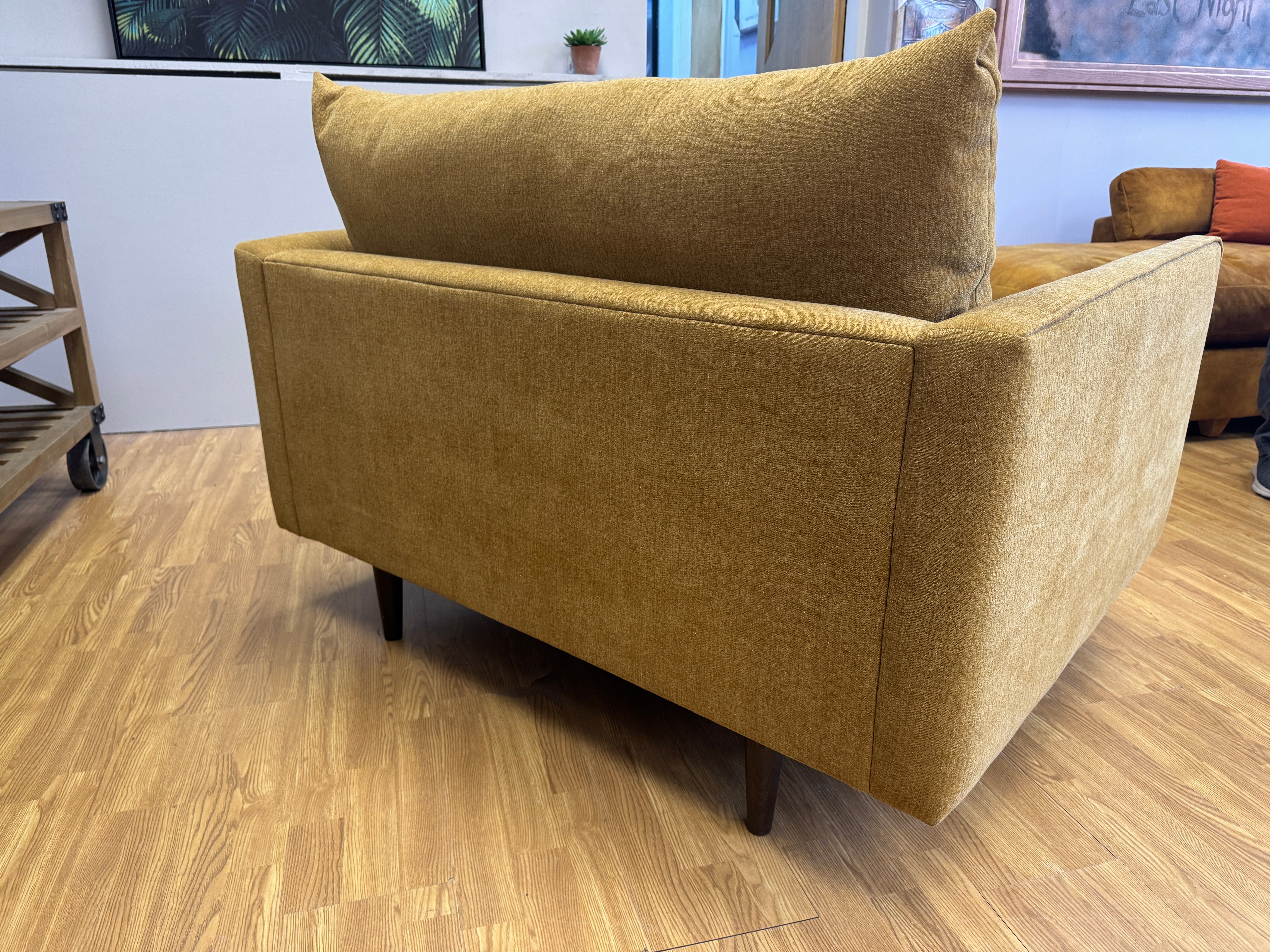 Como square style loveseat in caramel soft weave fabric