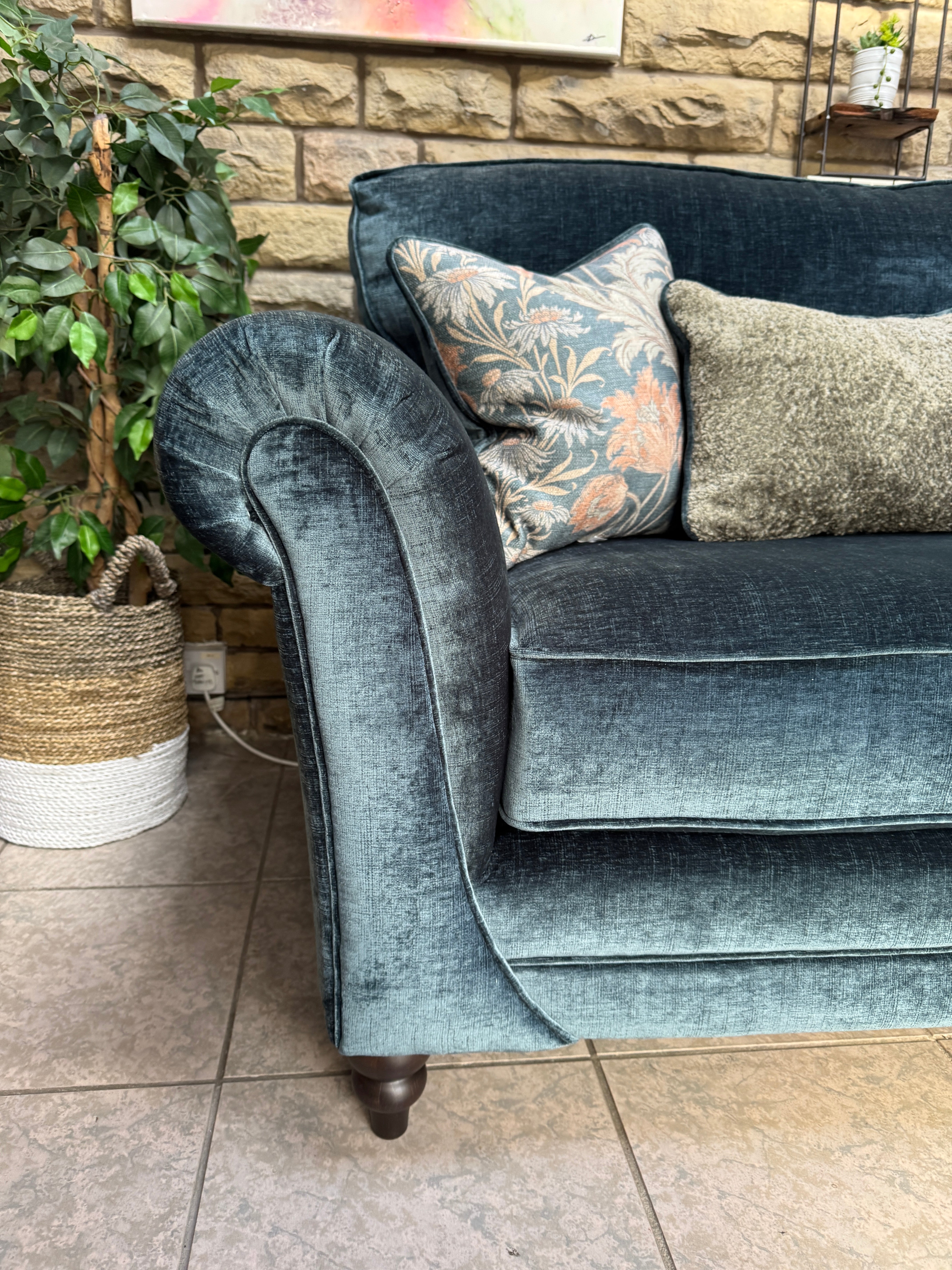 Danbury 4 seater sofa in Dion Capri (teal) chenille fabric