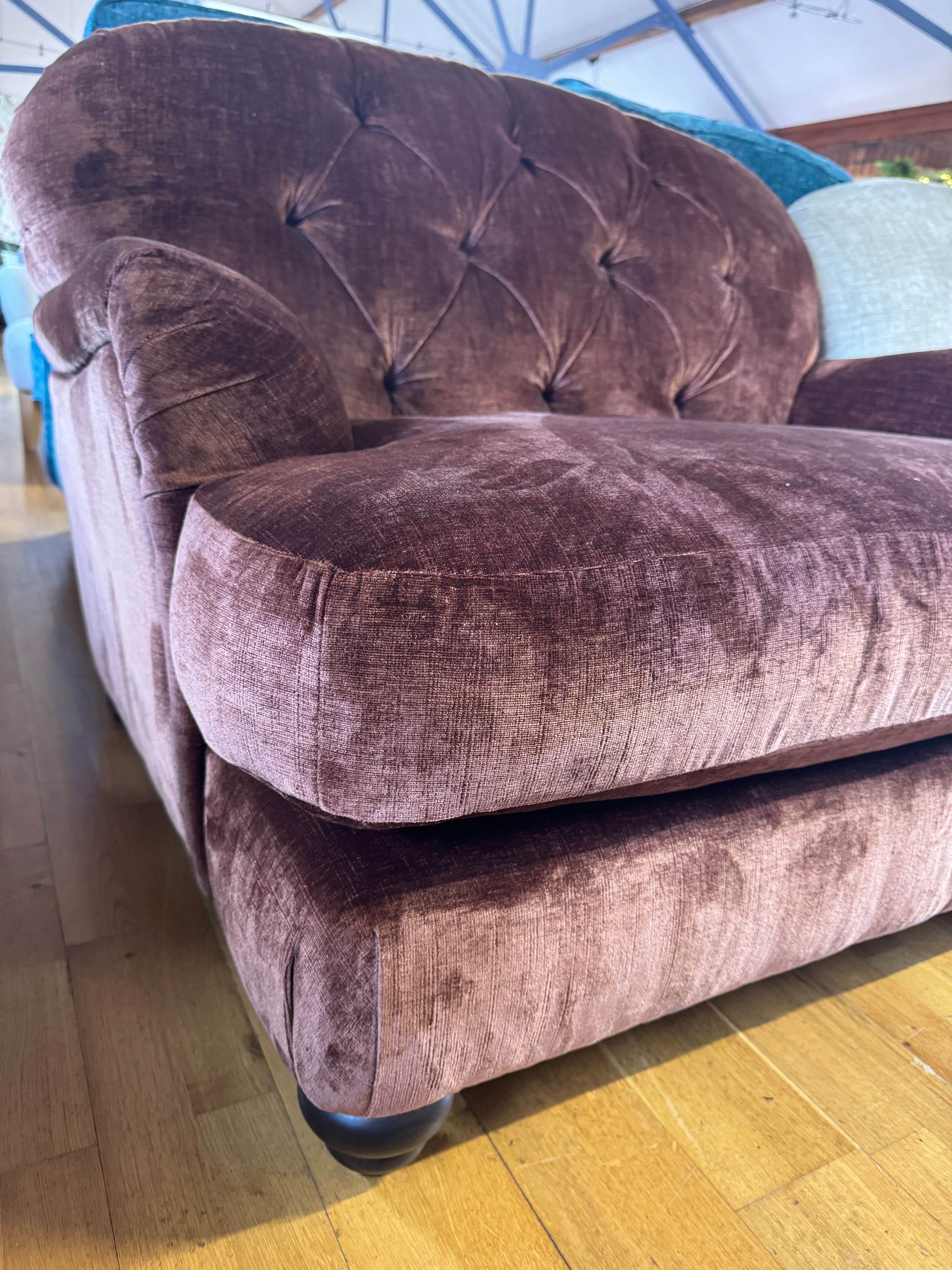 Derry button back loveseat in Dion Brandy velvet fabric