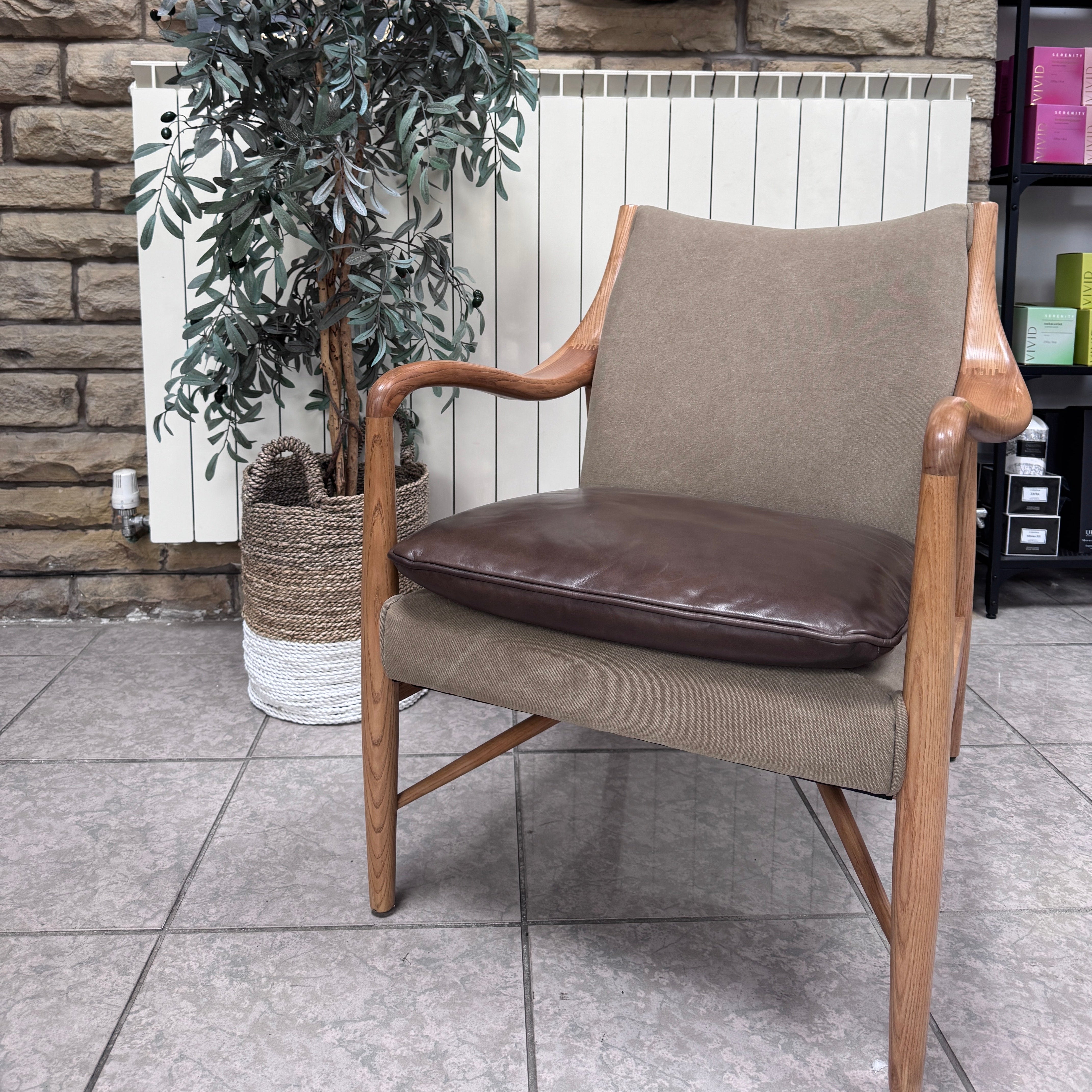 Salisbury accent chair in leather and canvas with polished wooden frame