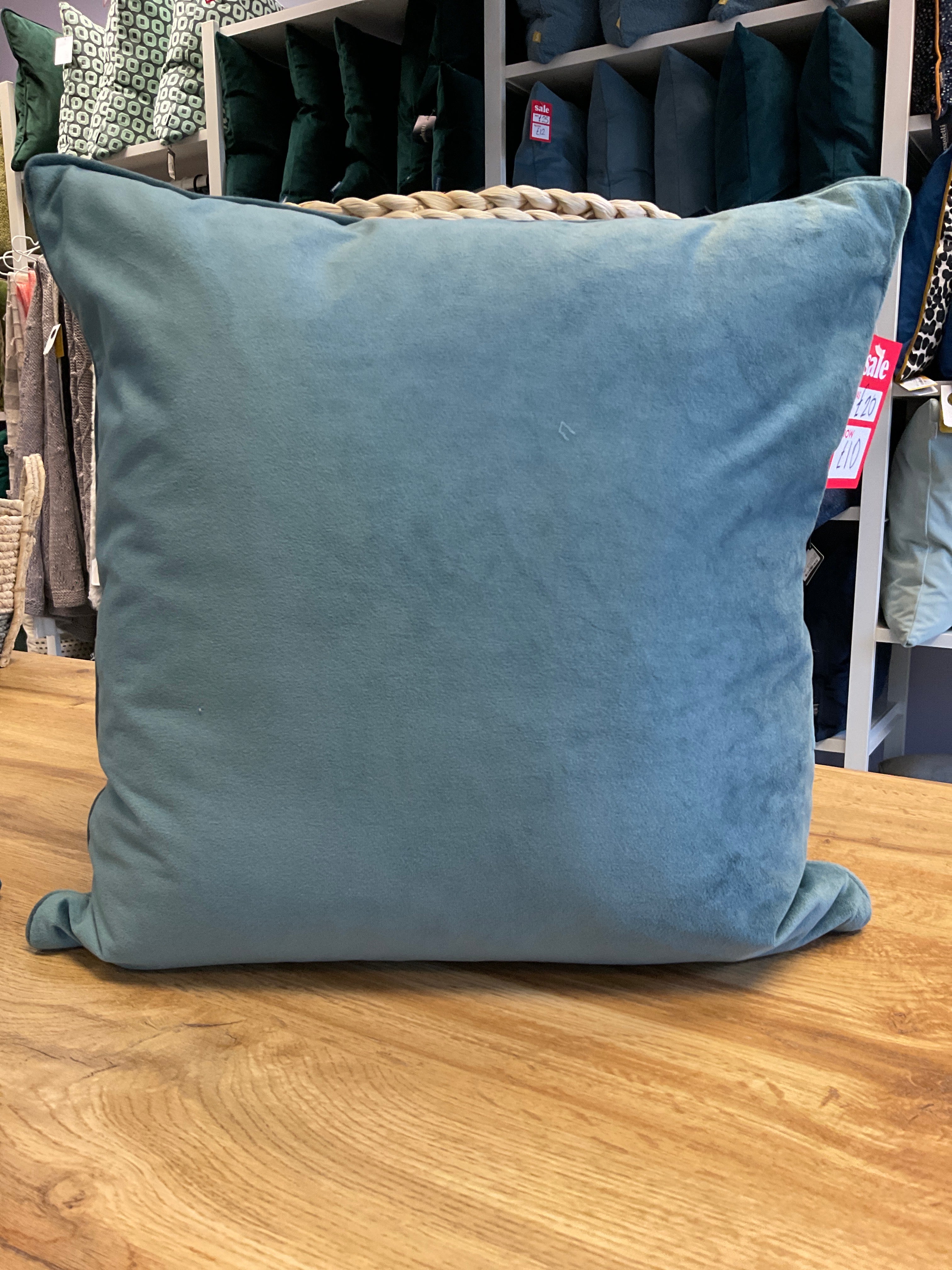 Luxe plain velvet cushion - Sea blue 45 X 45CM