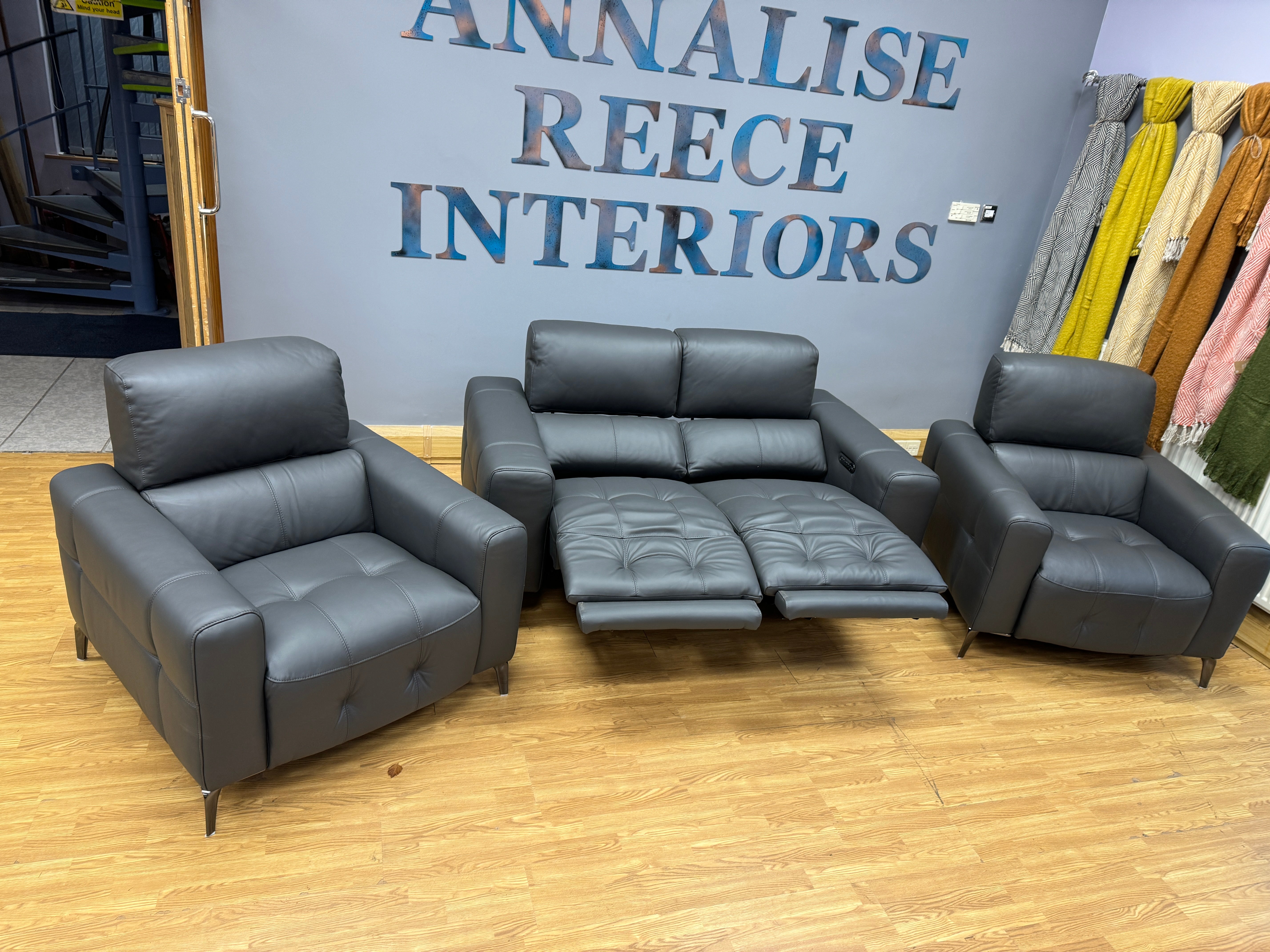 New York 2 seater electric reclining sofa & pair of matching reclining armchairs RRP £4885