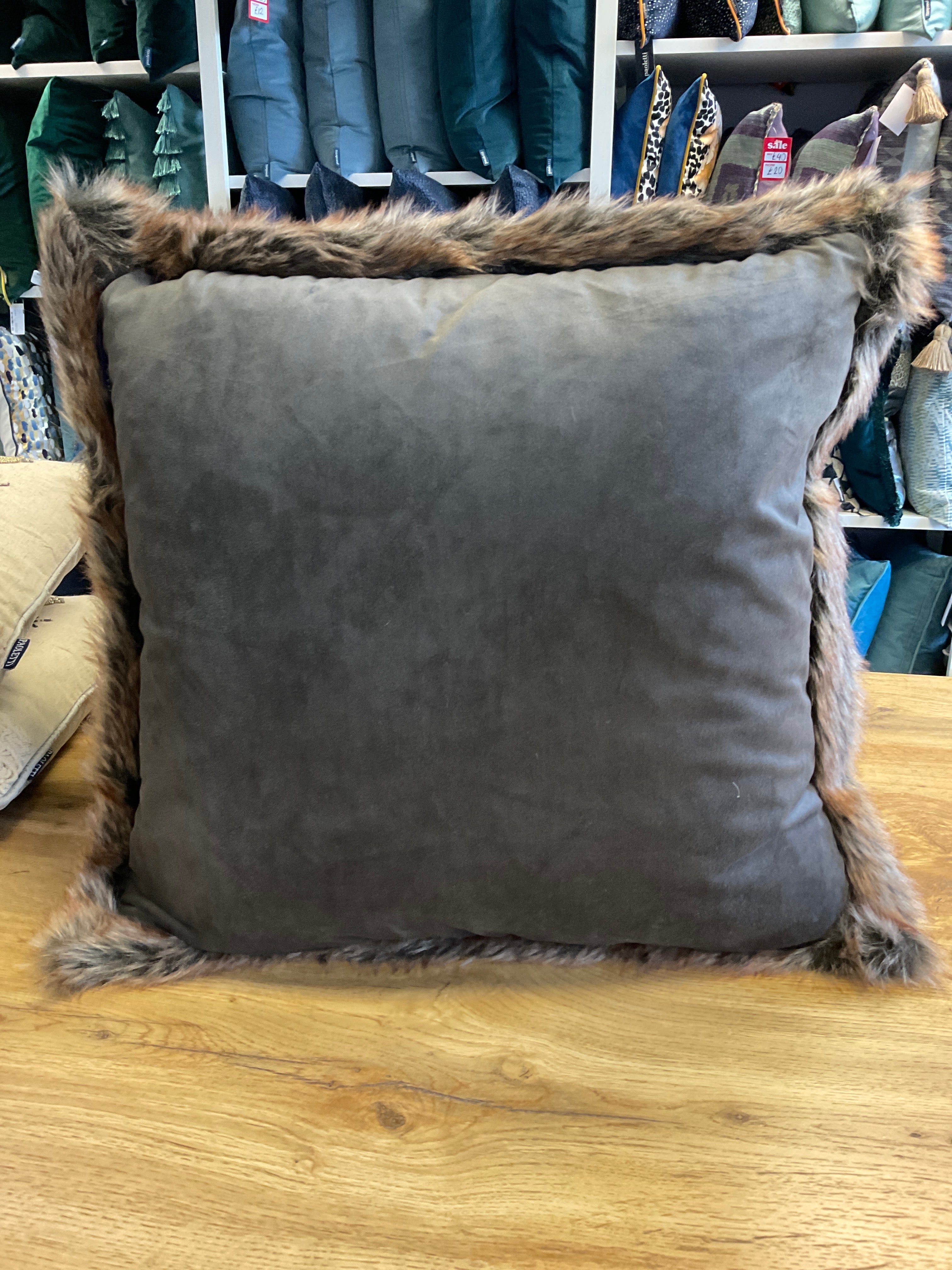 Kiruna velvet cushion with faux fur edge 45 x 45cm chocolate