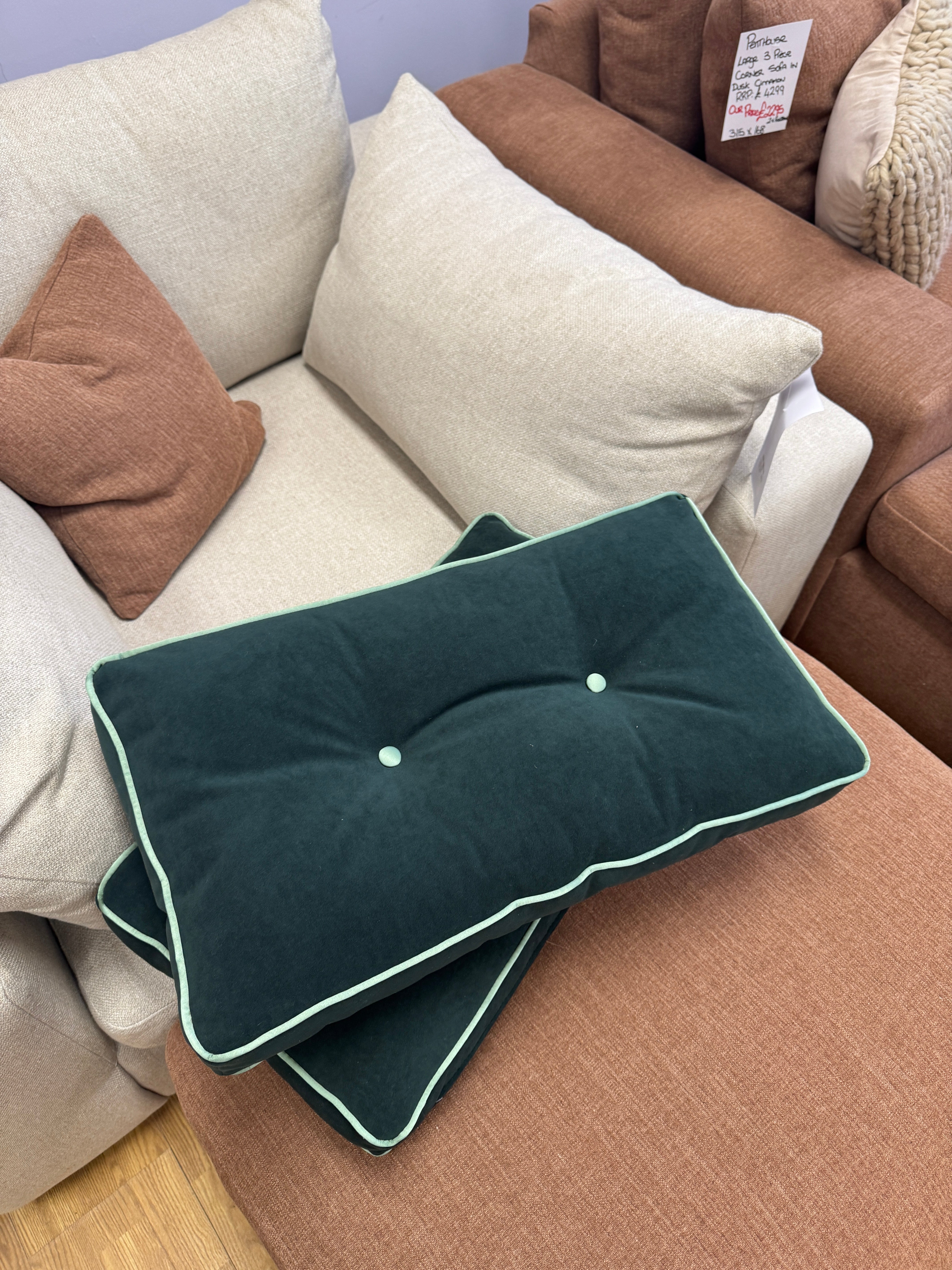 Cricket 2 seater sofa in Emerald green velvet