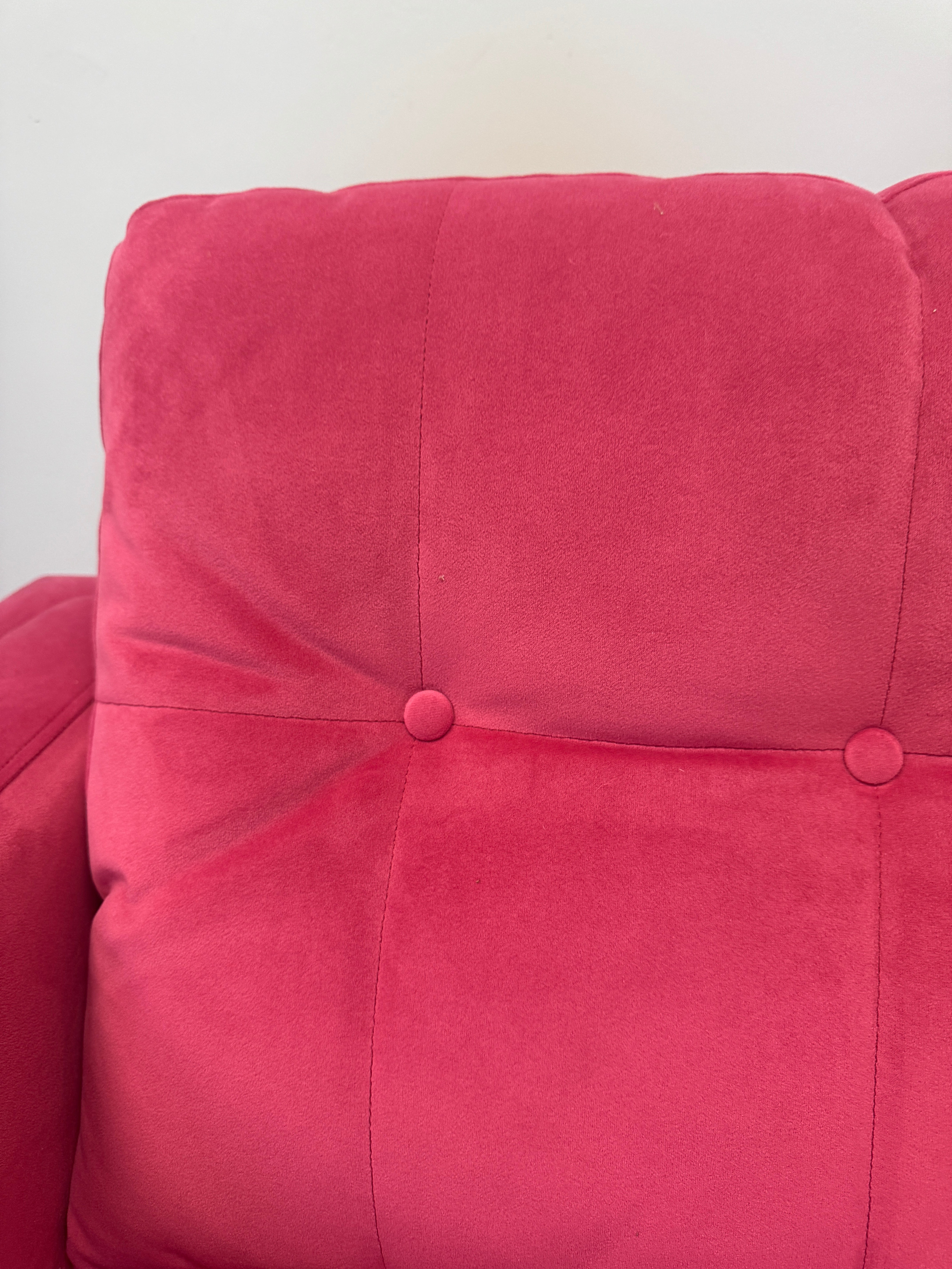 The Lounge Company Maddison 2.5 standard back sofa in Summer Punch pink velvet