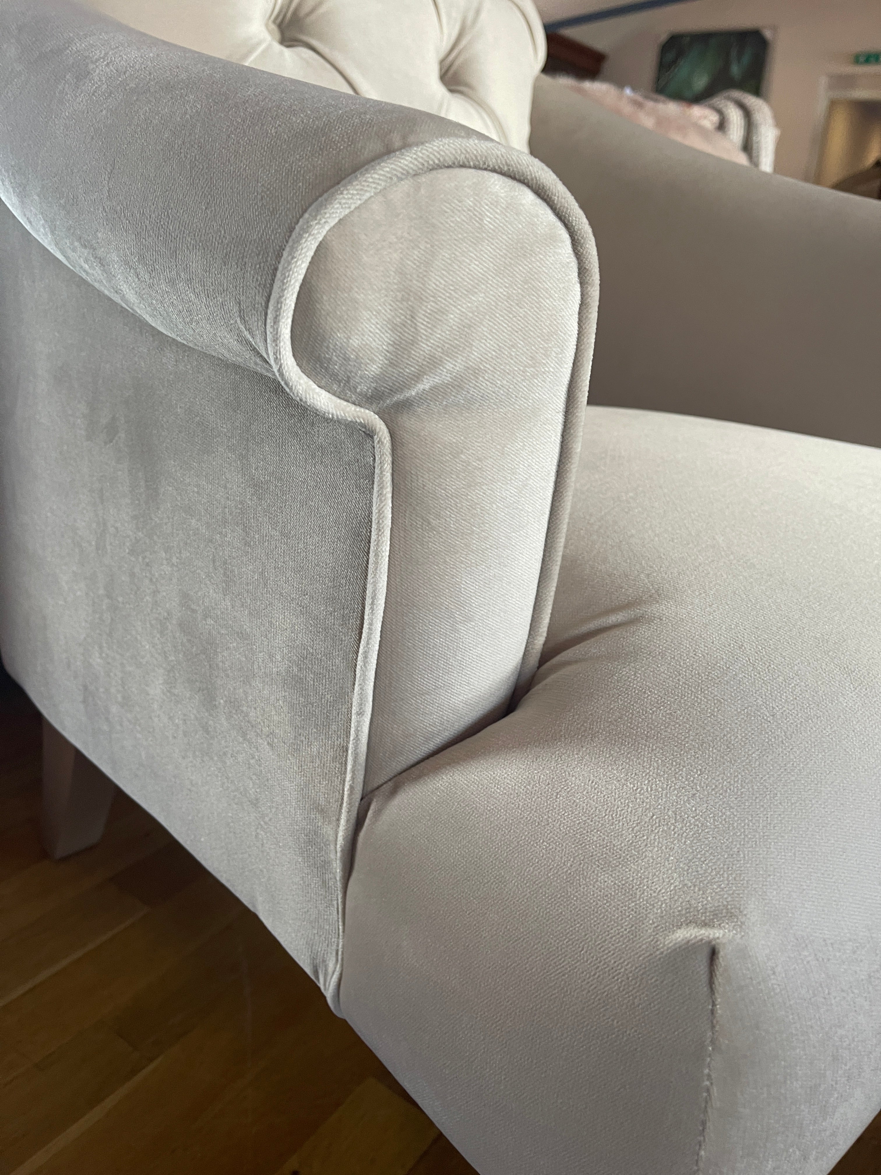 SOFOLOGY EMPRESS accent armchair with button back in ivory velvet